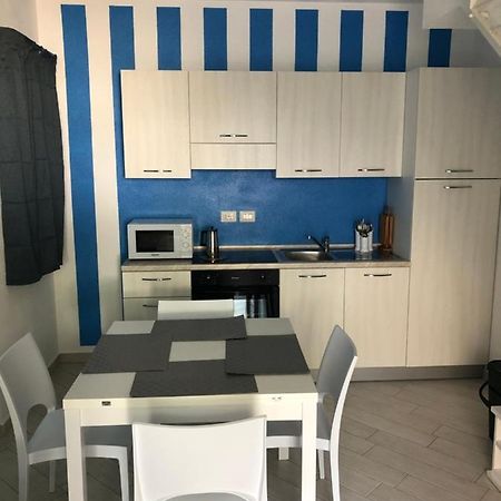 Villetta Morello Climatizzata Con Giardino Privato Viddalba Exterior foto